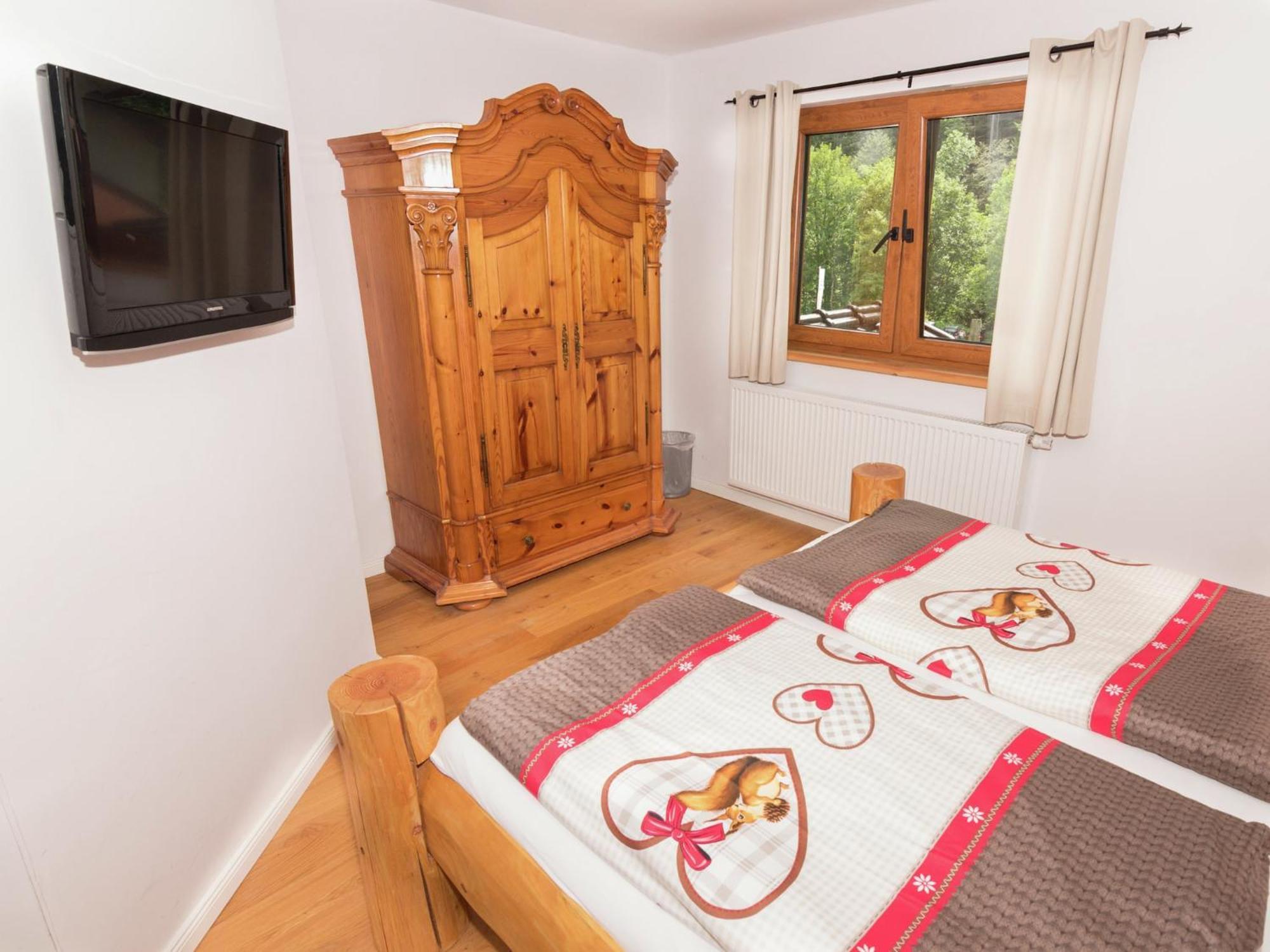 Pleasant Apartment In Ruhpolding With Swimming Pool Екстер'єр фото